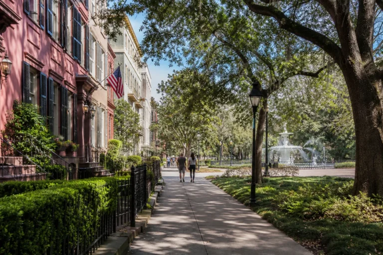 Cara Berkeliling di Savannah — Aktivitas di Savannah, Georgia