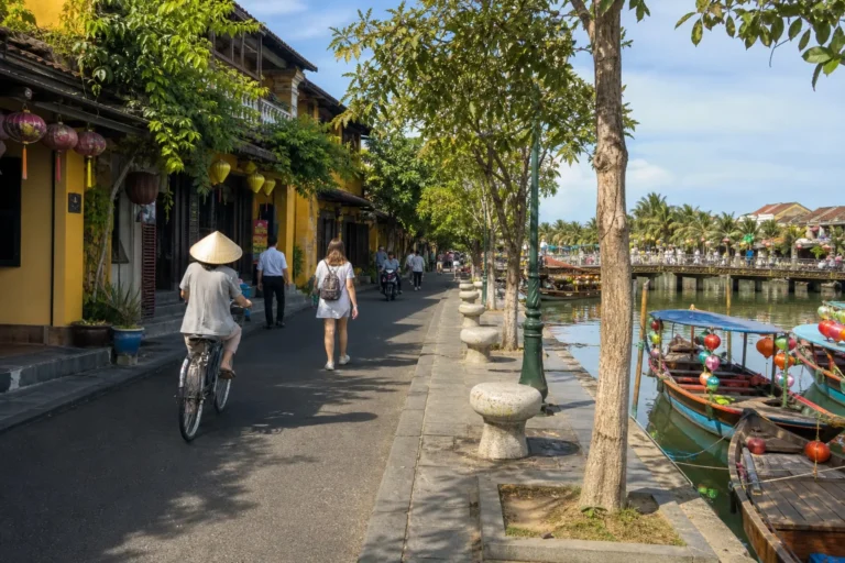 Getting around Hoi An, Vietnam