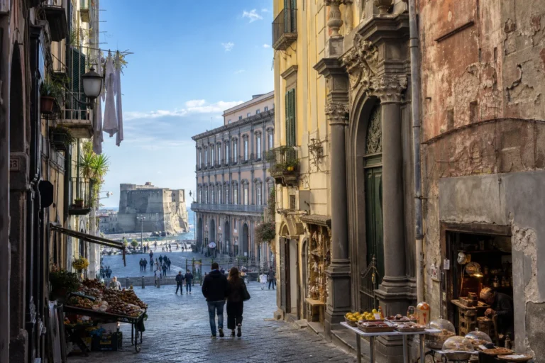 Mengapa Mengunjungi Naples — Aktivitas di Naples, Italia